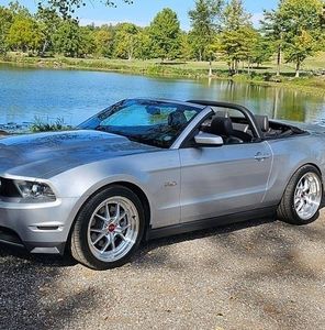 Meet your Posher, Joe